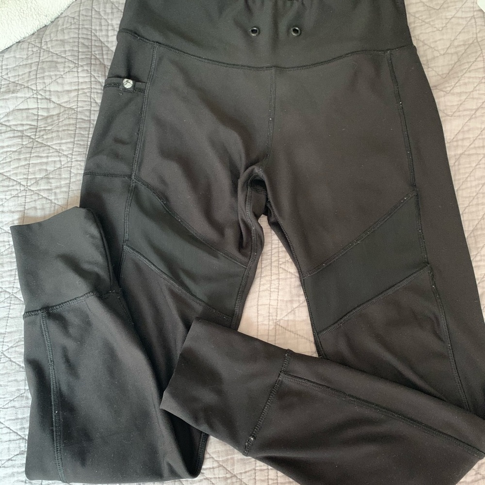 High waisted leggings